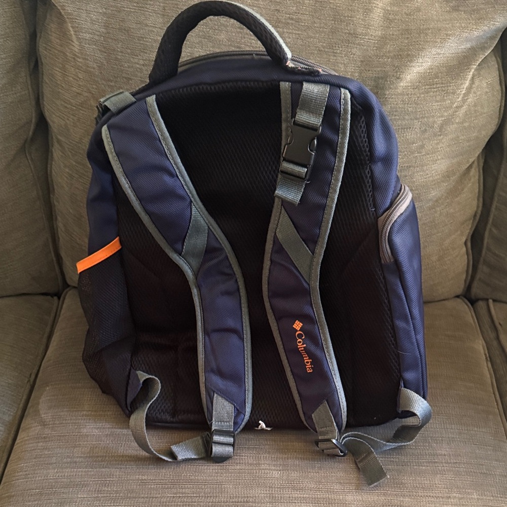 Columbia Summit Rush Backpack or Diaper Bag - Picture 3 of 10